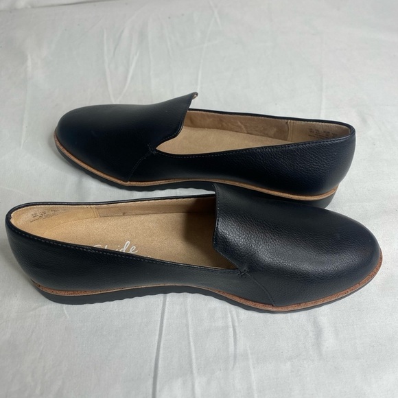 Life Stride Zendaya Black loafers New With Box 8.5M & 9M - Picture 10 of 12